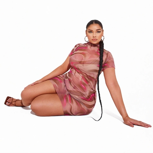 NWT- PrettyLittleThing Pink Printed Mesh Overlocked Bodycon Dress - Picture 1 of 4